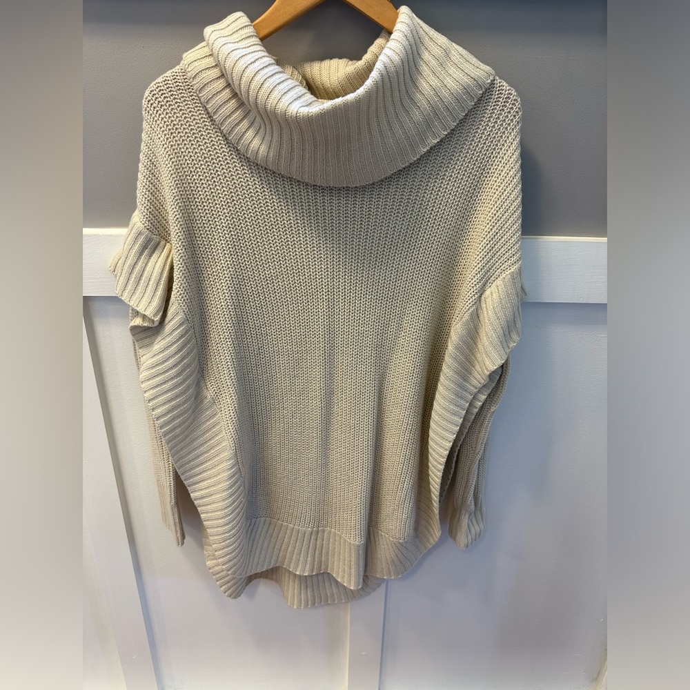Sweater tunic with accent elbow pads size S/M